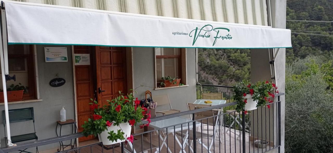 Agriturismo Vecchio Frantoio Villatella Экстерьер фото